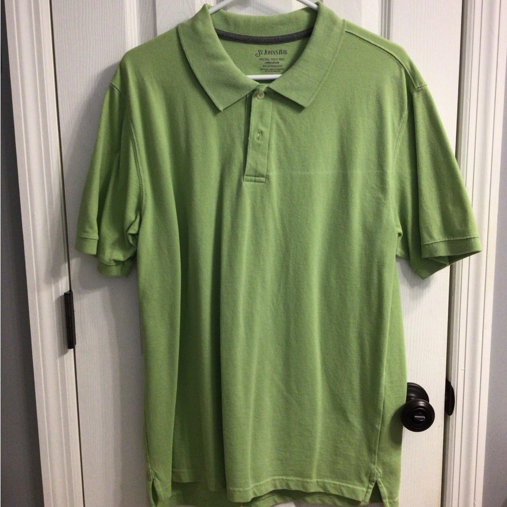 St. John's Bay Men's Green Polo Shirt